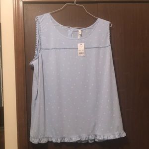 Sleeveless blouse